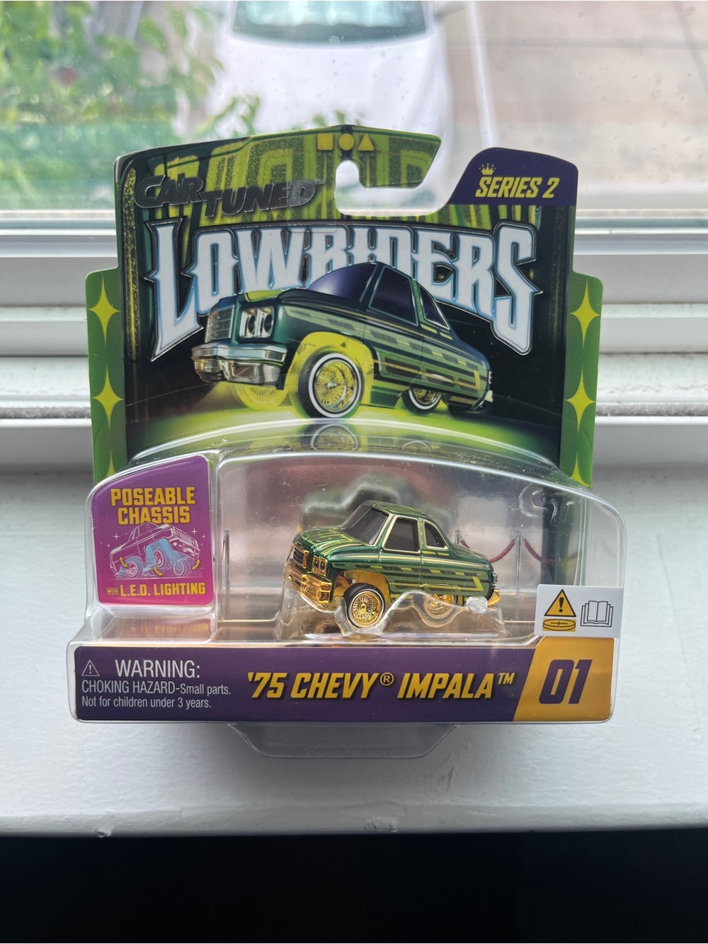 Car Tuned LowRiders Series 2 “75 Chevy Impala